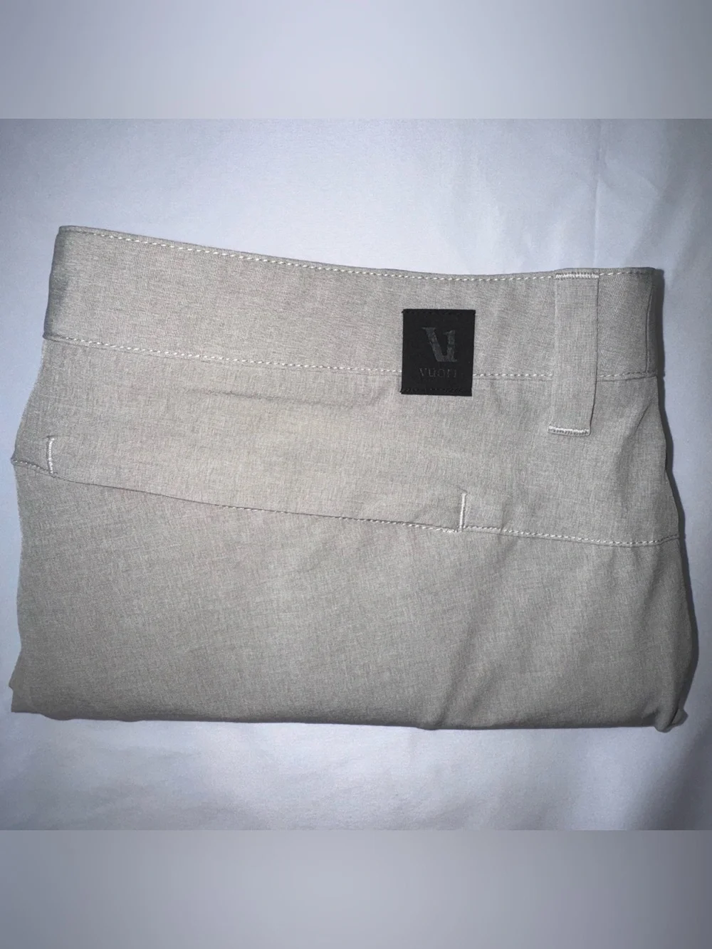 Vuori Aim Short Men’s size 34 with 8” inseam Khaki Performance Stretch